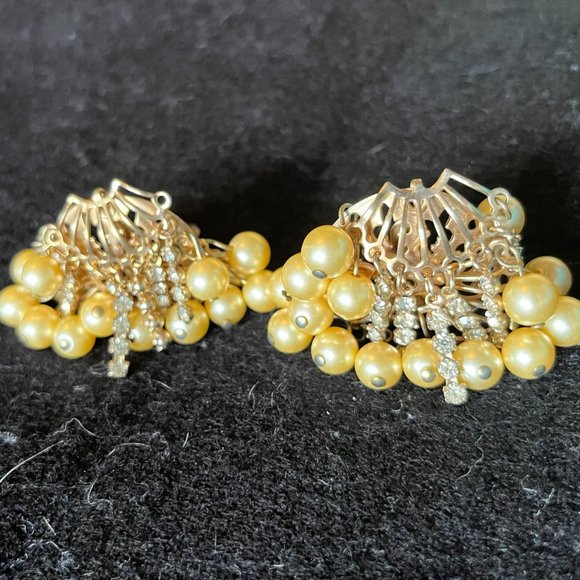 Jewelry - Vintage Creamy Faux Pearl and Rhinestone Gold-Tone Clip Earrings